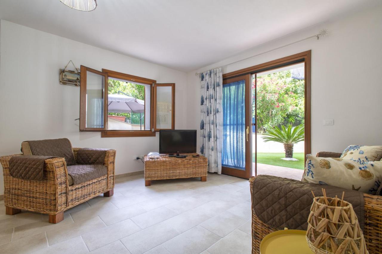 Soleluna Apartment Castelsardo Buitenkant foto