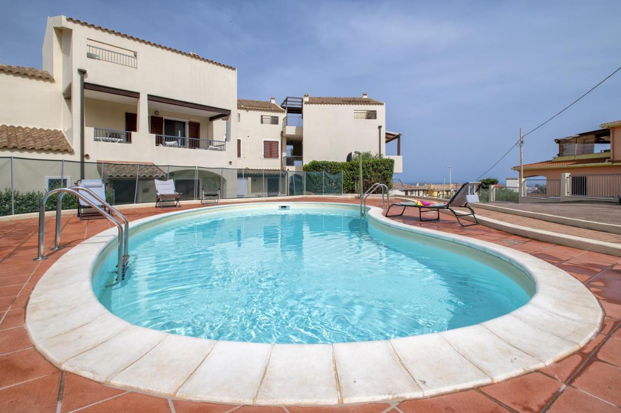 Soleluna Apartment Castelsardo Buitenkant foto