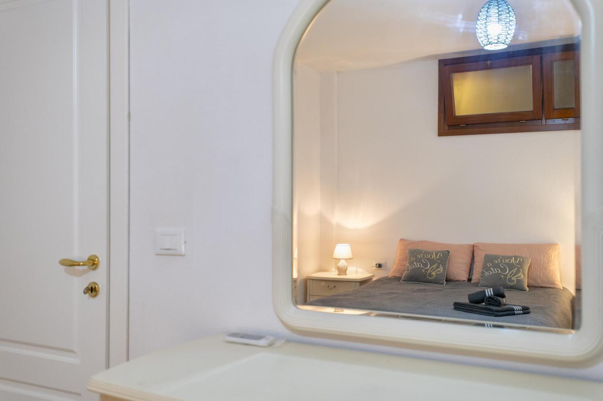 Soleluna Apartment Castelsardo Buitenkant foto